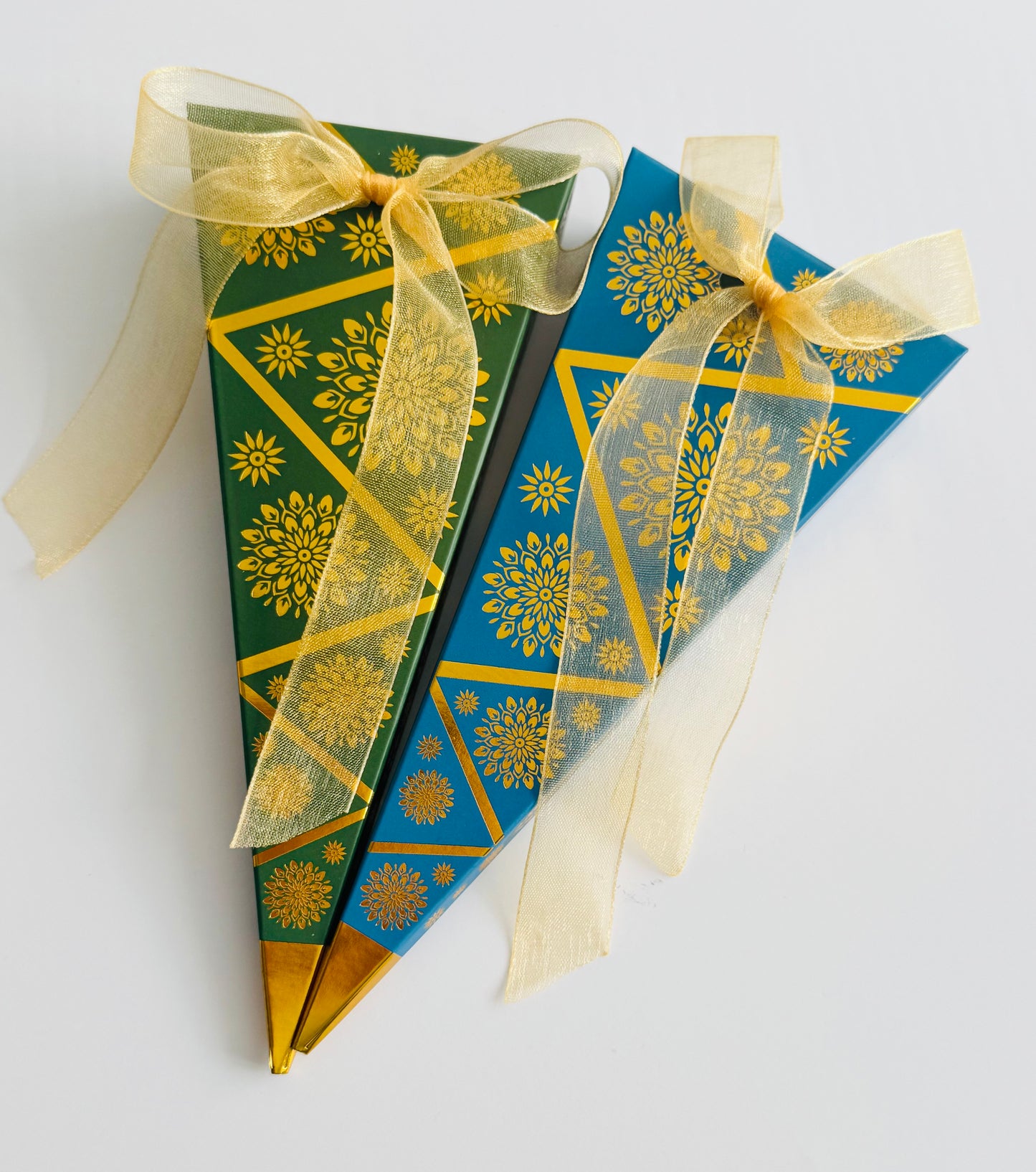 Mendhi Dholki Cone Themed Favour Boxes, Green and Blue